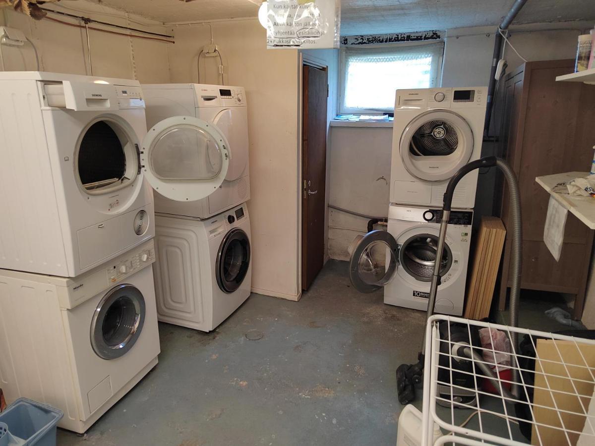 Kalle'S Unluxury Guest House Cl0Sed From 1St Of Feb 2025 Helsinki Esterno foto