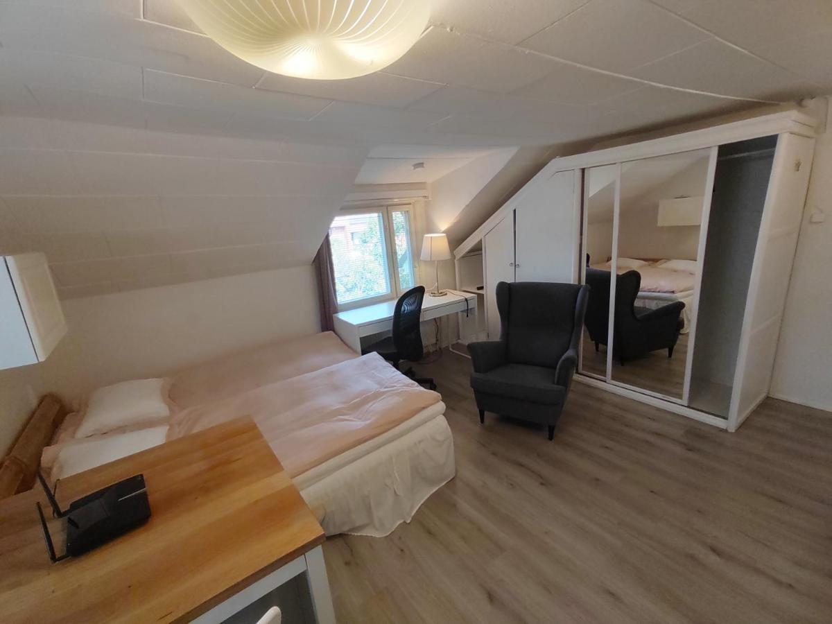 Kalle'S Unluxury Guest House Cl0Sed From 1St Of Feb 2025 Helsinki Esterno foto