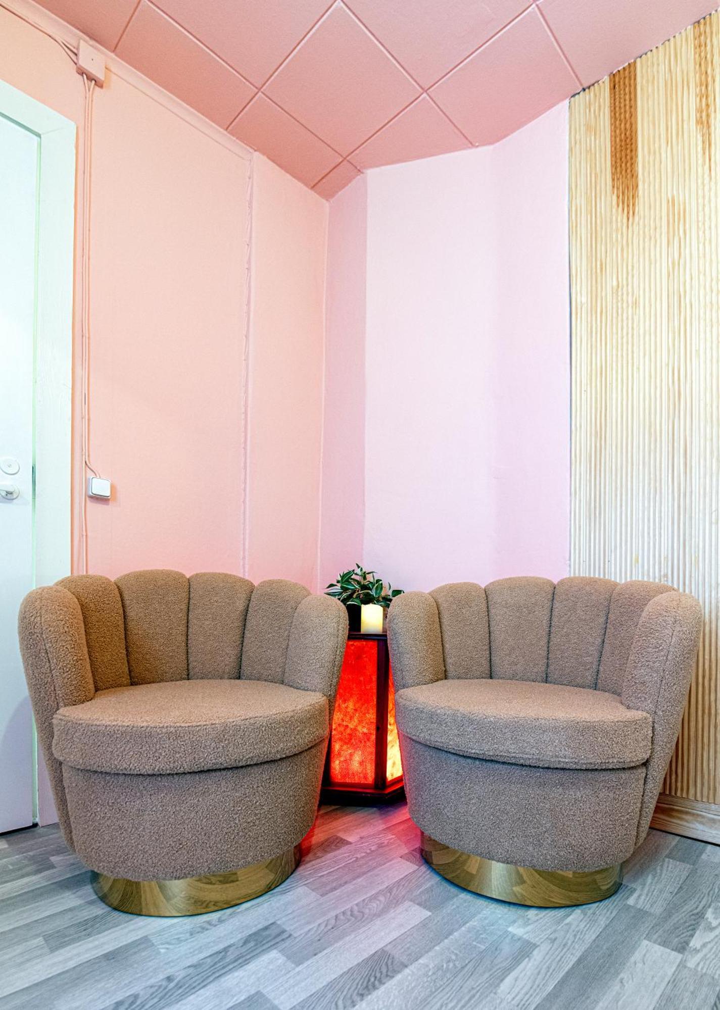 Kalle'S Unluxury Guest House Cl0Sed From 1St Of Feb 2025 Helsinki Esterno foto